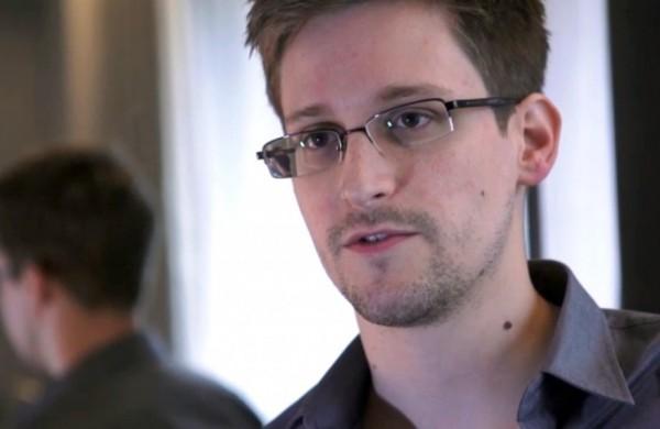 Edward Snowden, que revelou ao jornal britânico The Guardian os programas confidenciais de vigilância das comunicações de Washington (France Presse)