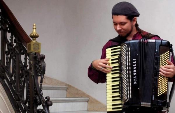 O acordeonista Thadeu Romano, aluno de Dominguinhos ( Divulgação)
