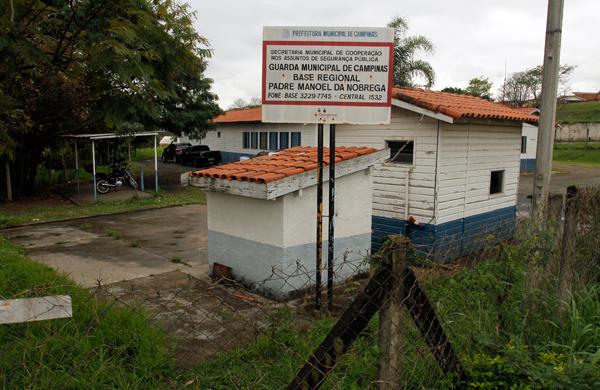 Trinta guardas trabalham na base 6, no Padre Manuel da Nóbrega ( Gustavo Tilio/Especial para a AAN)