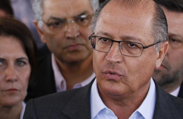 O governador de São Paulo, Geraldo Alckmin (PSDB), foi um dos alvos preferenciais dos manifestantes na capital paulista ( Gustavo Tilio/Especial para a AAN)