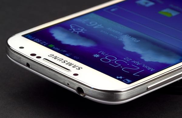 Samsung Galaxy S4 reúne as melhores funções de um celular smartphone (Divugação)