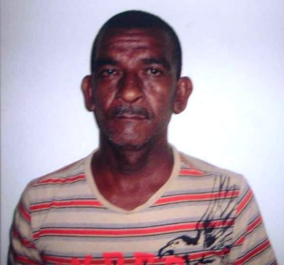 Edilson Bispo de Almeida, de 43 anos, está preso pelos crimes (Divulgação)