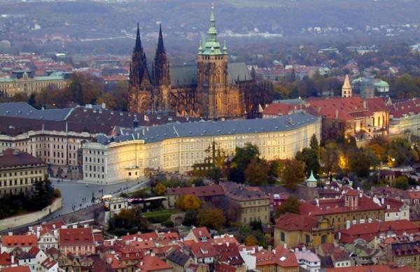 Praga é o principal destino turístico na República Tcheca (Divulgação)
