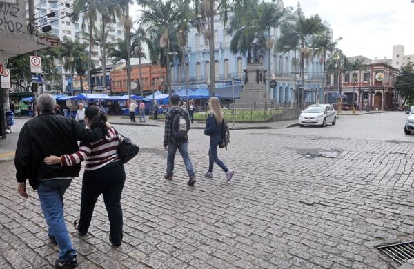 Ruas de paralelepípedos resistem ao tempo e permanecem nas vias de Campinas (Dominique Torquato/AAN)