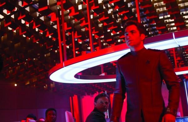 Cena do filme 'Além da Escuridão - Star Trek', de J. J. Abrams. (Divulgação)