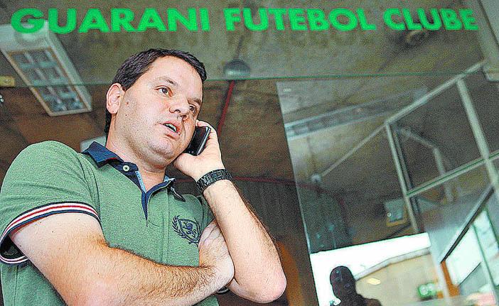 Até o momento, o técnico Tarcísio Pugliese já recebeu 14 reforços ( Rodrigo Zanotto/Especial para AAN)