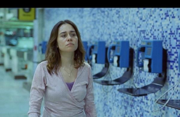 Cena do filme  'O Abismo Prateado', o quarto longa-metragem de Karim Aïnouz (Divulgação)