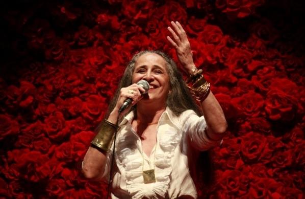 Cantora baiana levaria o show "Cartas de Amor" para Ribeirão Preto (Divulgação)