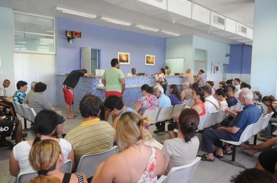 Pacientes lotam a recepção do PS do Hospital Municipal Dr. Mário Gatti (César Rodrigues/AAN)