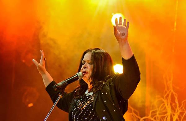 A cantora Amelinha: primeiro DVD reúne sucessos e parceiros (Divulgação)