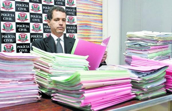 O delegado da Dise de Campinas, Osvaldo Diez Júnior, com inquéritos abertos e em fase de investigação: delegacia fez a maioria das prisões (Leandro Ferreira/AAN)
